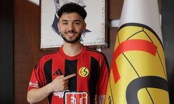 Kaiserslautern'den ayrılıp Eskişehirspor'a imzayı attı