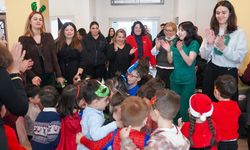 Tepebaşı Belediyesi merkezlerindeki çocuklar yeni yıla eğlenerek girdi
