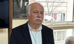 Eğitimciler Derneği Eskişehir Şubesi’nde Emin Dağlı yeniden başkan seçildi