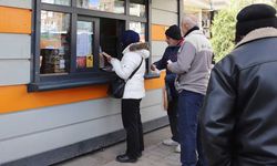 Eskişehir Büyükşehir Belediyesi tarafından üretilen ramazan pidelerine yoğun ilgi; İşte fiyatı