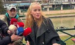 Eskişehir’de sokak hayvanları için Elif Giray'dan anlamlı çağrı