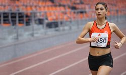 Eskişehirli Milli atlet Elif Naz Köseoğlu Bulgaristan'da tarih yazdı