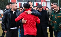 Eskişehirspor Taraftarlar Birliği'nden zorlu maç öncesinde futbolculara anlamlı destek