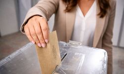 Bazı ilçelerde yeniden belediye başkanı seçilecek; YSK seçim tarihini açıkladı