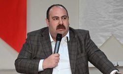 İnönü Belediye Başkanı Serhat Hamamcı'dan Eskişehirspor'a kombine desteği