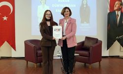 Ayşe Ünlüce genç hukukçularla buluştu kadınların hukuk dünyasındaki yolculuğunu anlattı