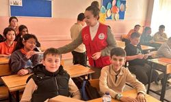 Eskişehir Gençlik ve Spor İl Müdürlüğü'nden öğrencilere anlamlı hediye