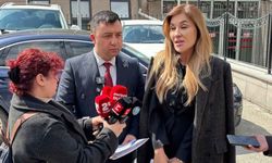 Eskişehir Servis Araçları İşletmeciler Odası’na haciz geldi; Cem Ünal ve Avukat Tuba Yüceer açıklama yaptı