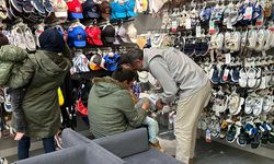 Eskişehir Umut Kervanı Derneği ihtiyaç sahibi çocukları sevindirdi