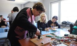 Eskişehir’de kadınlar evde tamir işlerini öğrendi