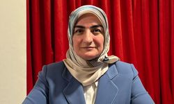 Eskişehir’de konuşan Ebru Asiltürk’ten savaş ve ekonomi değerlendirmesi