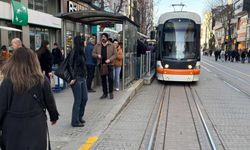 Eskişehir’de tramvay ve otobüse binmek artık daha pahalı