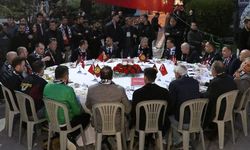 Eskişehirspor iftar programında protokol ve taraftarlar bir araya geldi