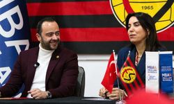 Eskişehirspor'a yeni sponsor; Resmi imzalar atıldı ve duyuru yapıldı