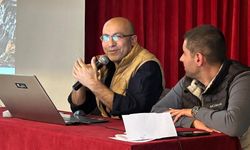 Gazeteci Özer Akdemir Eskişehir'de konuştu; "Eskişehir'de 13 mega maden projesi bulunuyor"