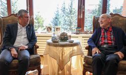 Özgür Özel'den Eskişehir’de anlamlı ziyaret; Yılmaz Büyükerşen’den açıklama geldi