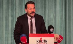 Talat Yalaz: "Bugün Eskişehir'i çağdaş bir Cumhuriyet kadını yönetiyor"