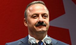 Yavuz Ağıralioğlu: "Türkiye tarafını haktan, hukuktan, nizamdan, düzenden tarafa seçmek zorunda"
