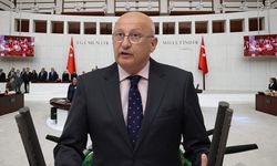 Utku Çakırözer Eskişehir’de sağlık alanlarının özelleştirilmesine tepki gösterdi