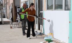 Eskişehir'de kadınlara yönelik açılan alçı ve boya kursu yoğun ilgi gördü