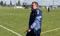 Eskişehirspor taraftarlarından teknik direktör Hakan Şapçı'ya tam destek