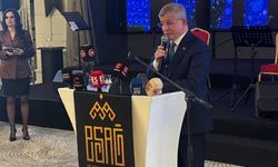 Eskişehir’de tarihi buluşma: Davutoğlu’nun sözleri geceye damga vurdu