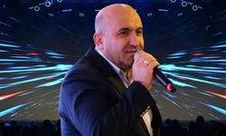 Gürhan Albayrak: "Kendi dünyalarındaki istikballeri için kavga ediyorlar"