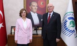 Kazım Kurt: "Ayşe Ünlüce Başkanımızın yanındayız, yanında olmaya devam edeceğiz"