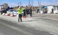 Eskişehir'de trafik denetimleri sürüyor; Trafikten men edilen araçlar da var