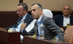 Ahmet Dönmez: "Başınıza taş düşse hükümetten bileceksiniz"