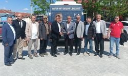 Anahtar Parti Eskişehir teşkilatı kurban bayramında da mahalle ziyaretlerine devam ediyor