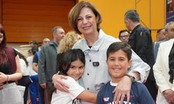 Ayşe Ünlüce TÜYAP Kitap Fuarı’nda kitapseverlerle bir araya geldi