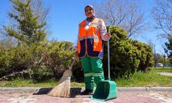 Eskişehir sokaklarında 10 yıldır çalışıyor; Emine Ürkmez yaşadıklarını anlattı