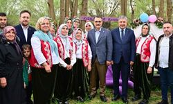 Fatih Dönmez Kızılinler’de kadın girişimi kooperatifinin açılışına katıldı