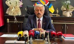 Adnan Karamanlı'dan dükkan sahiplerine anlamlı çağrı