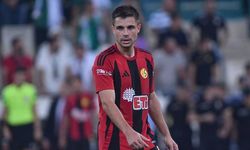 Eskişehirspor’da beklenmeyen veda; Taraftarlar kalmasını istiyordu