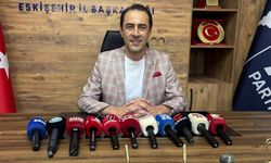 Çağlar Ölce: "Hani Eskişehir - Bursa hızlı tren hattı 2016 yılında açılacaktı?"
