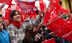 CHP'li 111 milletvekilinden olağanüstü kurultay çağrısı; Jale Nur Süllü detayı dikkat çekti