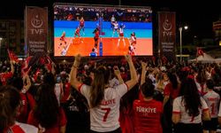 Filenin Sultanları zorlu maça çıkıyor; Eskişehir'de dev ekran kurulacak