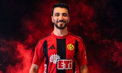 30 yaşındaki tecrübeli kanat oyuncusu Eskişehirspor'a imzayı attı