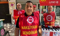 Ambargoya karşı Eskişehir'de imza kampanyası başlattılar