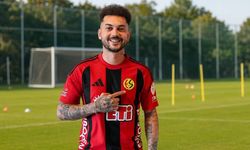 2 şampiyonluk ve 109 gollük performansa sahip; Eskişehirspor'a imza attı