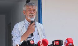 Burhan Çelikoğlu: "Çiftçi üretirse herkes tok olur, çiftçi üretmezse herkes aç kalır"