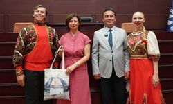 Dünyanın farklı ülkelerinden gelen halk dansları ekipleri Eskişehir'de