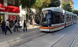 Eskişehir'de tramvay seferlerini etkileyen kaza