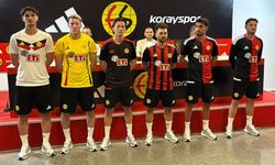 Eskişehirspor'da 2026-2027 sezonunda giyilecek formalar tanıtıldı