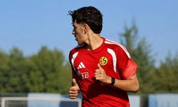 Belçika'dan gelen 18 yaşındaki genç Eskişehirspor'a imza atmaya hazırlanıyor