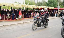 Eskişehir’de 30 Ağustos coşkusu resmi geçit töreniyle yaşandı