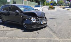Eskişehir’de iki araç feci şekilde çarpıştı