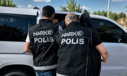 Eskişehir’de polis 1 arabayı durdurdu, içindeki 5 kişi de tutuklandı